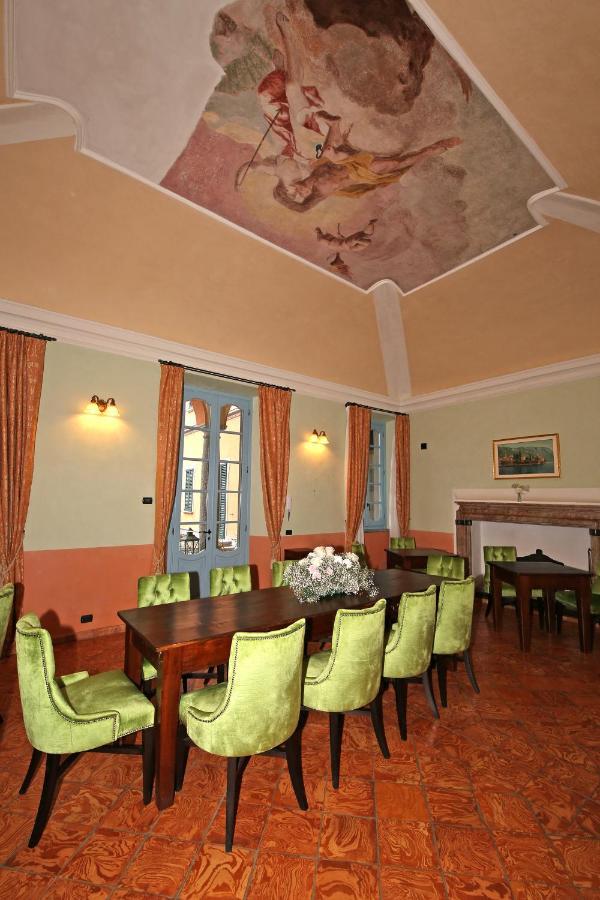 Aparthotel Palazzo Del Vicere Lezzeno Exteriér fotografie